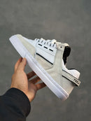 Tênis tesla coil off white furtacor