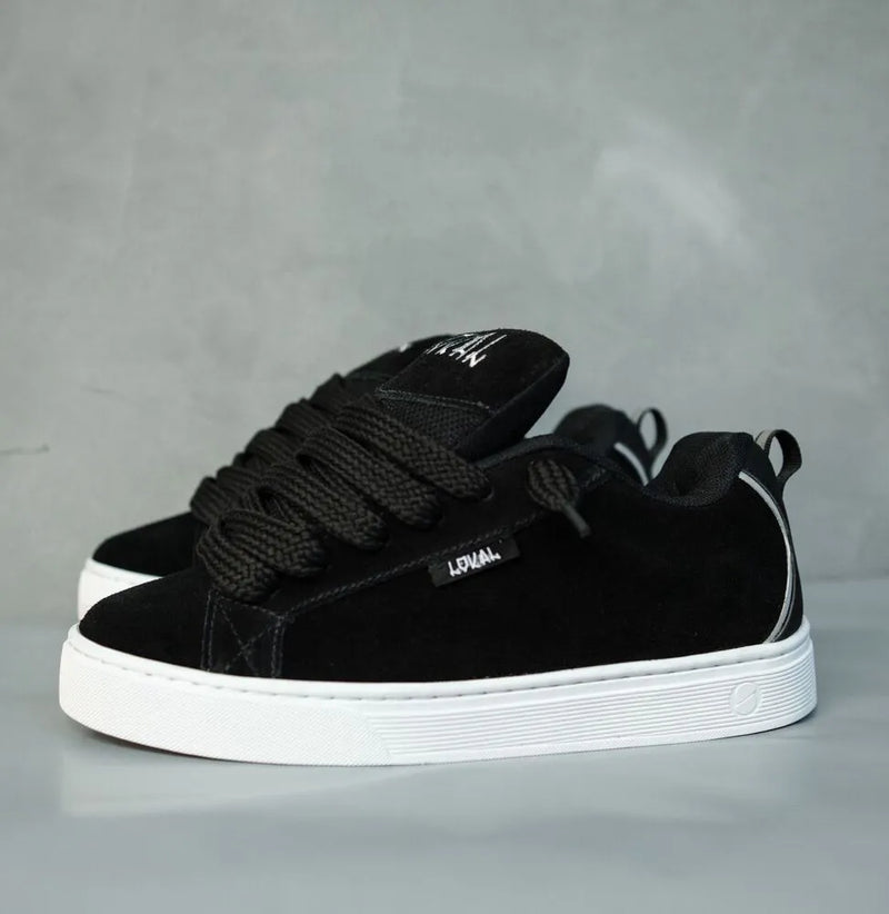 Tênis lokal tag preto refletivo prata